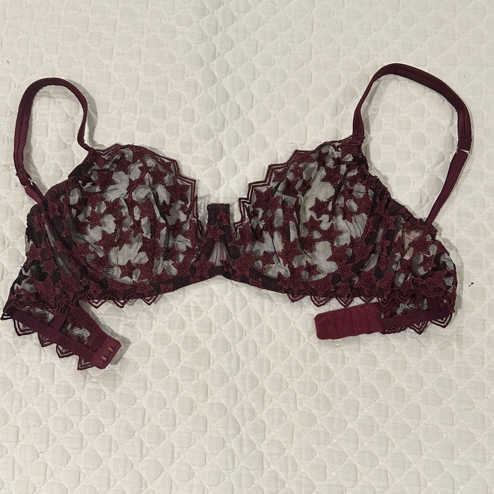 Muse by Coco de Mer Stella Plunge Metalic Star Embroidered Burgundy Bra  30E